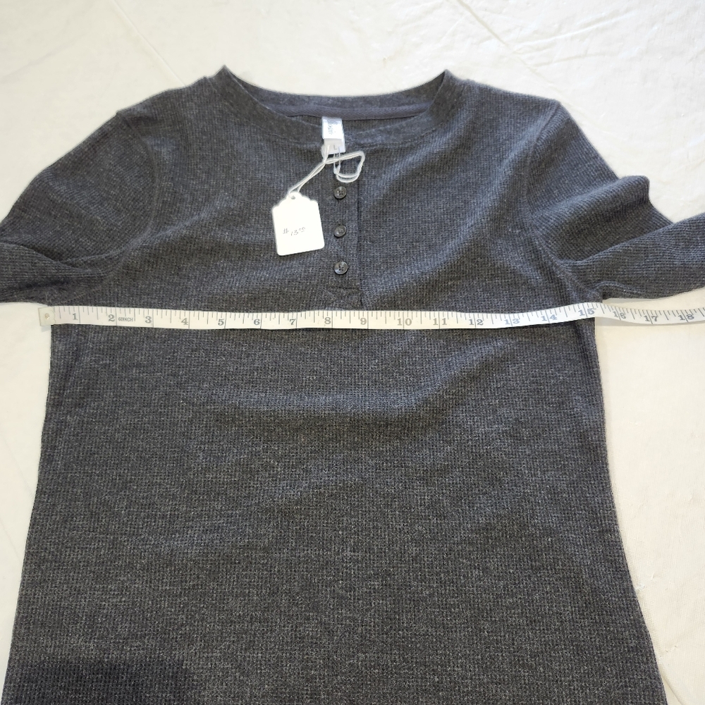 Rosio Henley Thermal Long Sleeve - Picture 9 of 9
